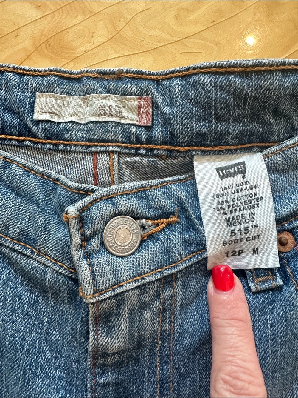 Levi's Women's 515 Boot Cut Jeans in Medium Blue size 12P